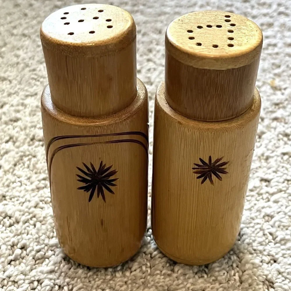 Hibiscus Atomic Wooden Salt & Pepper Shakers Mid Century Teak? Hawaiian